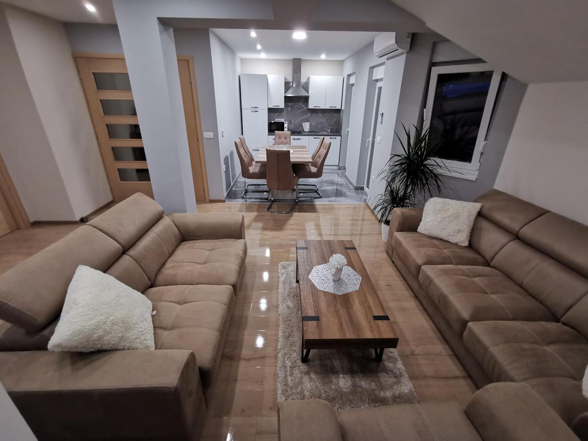 Apartman Bozur **** Satnica Dakovacka Exterior photo